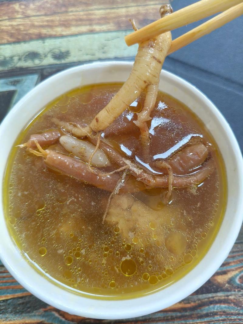 老火靓汤：中国传统美食的精妙绝伦